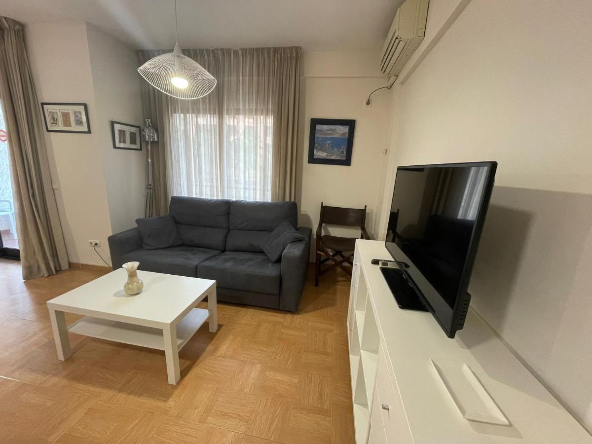 Beachfront 1Br Apartment In Center Of Marbella! Exterior photo